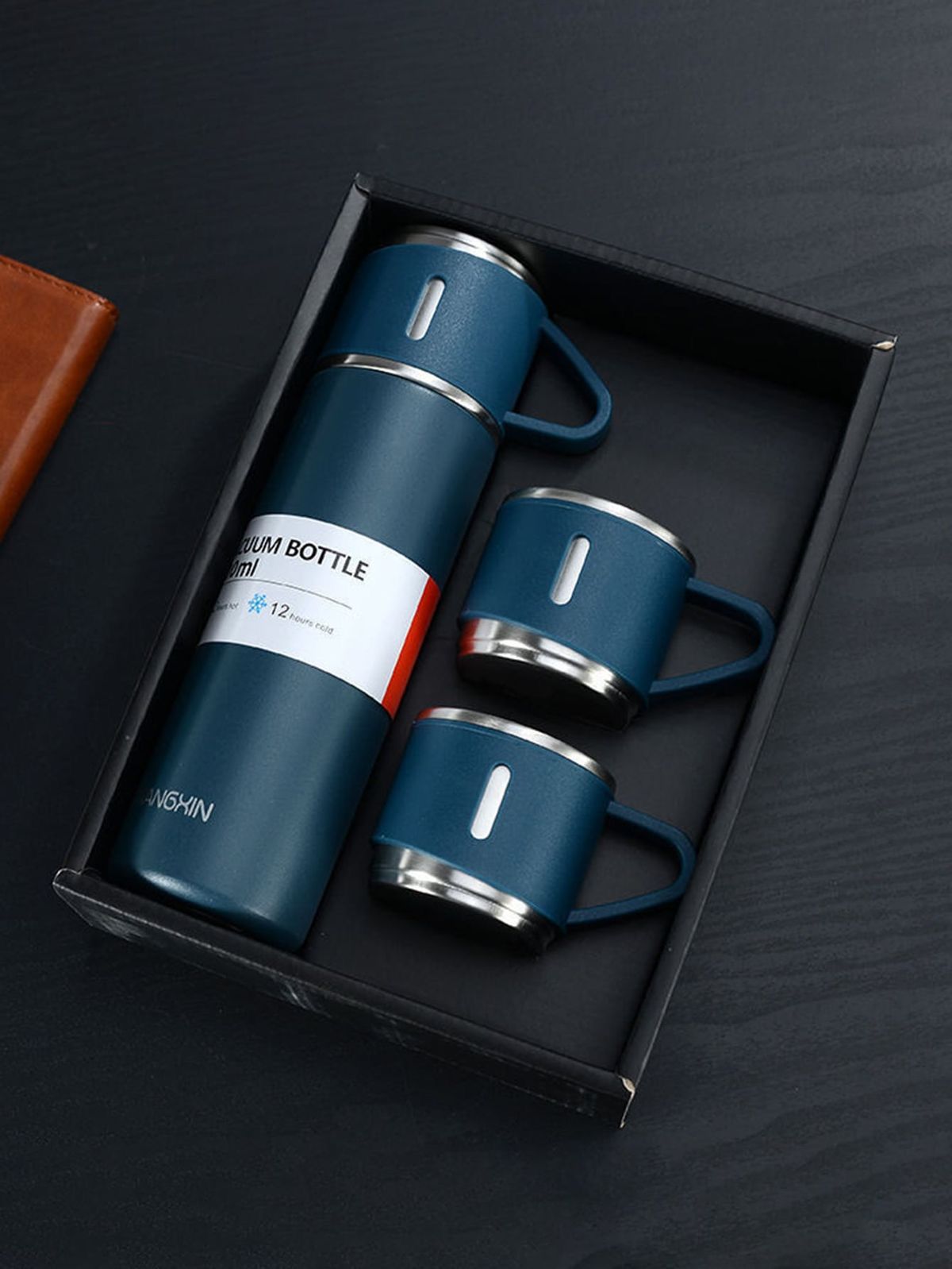 SET DE TERMO CON 3 TAZAS 500ML