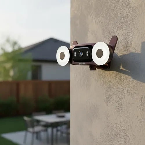 CÁMARA WIFI 1080P CON PARLANTE Y LÁMPARA IPC-Q910