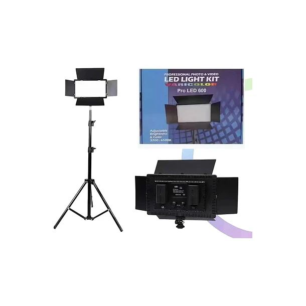 KIT DE ILUMINACIÓN PROFESIONAL + TRÍPODE LED-U600