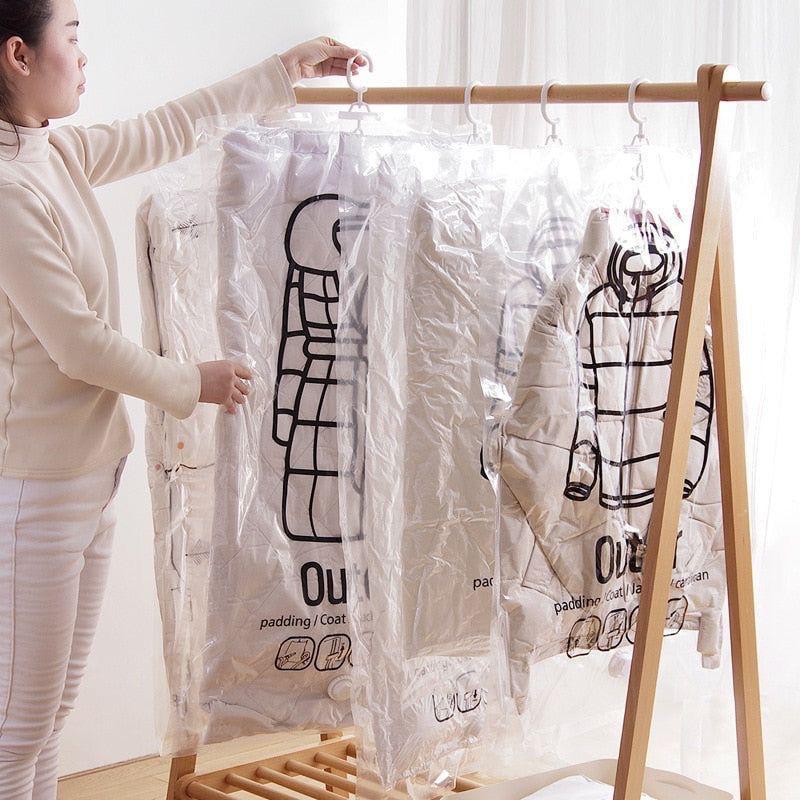 BOLSAS DE SELLADO AL VACÍO CON GANCHO PARA ROPA