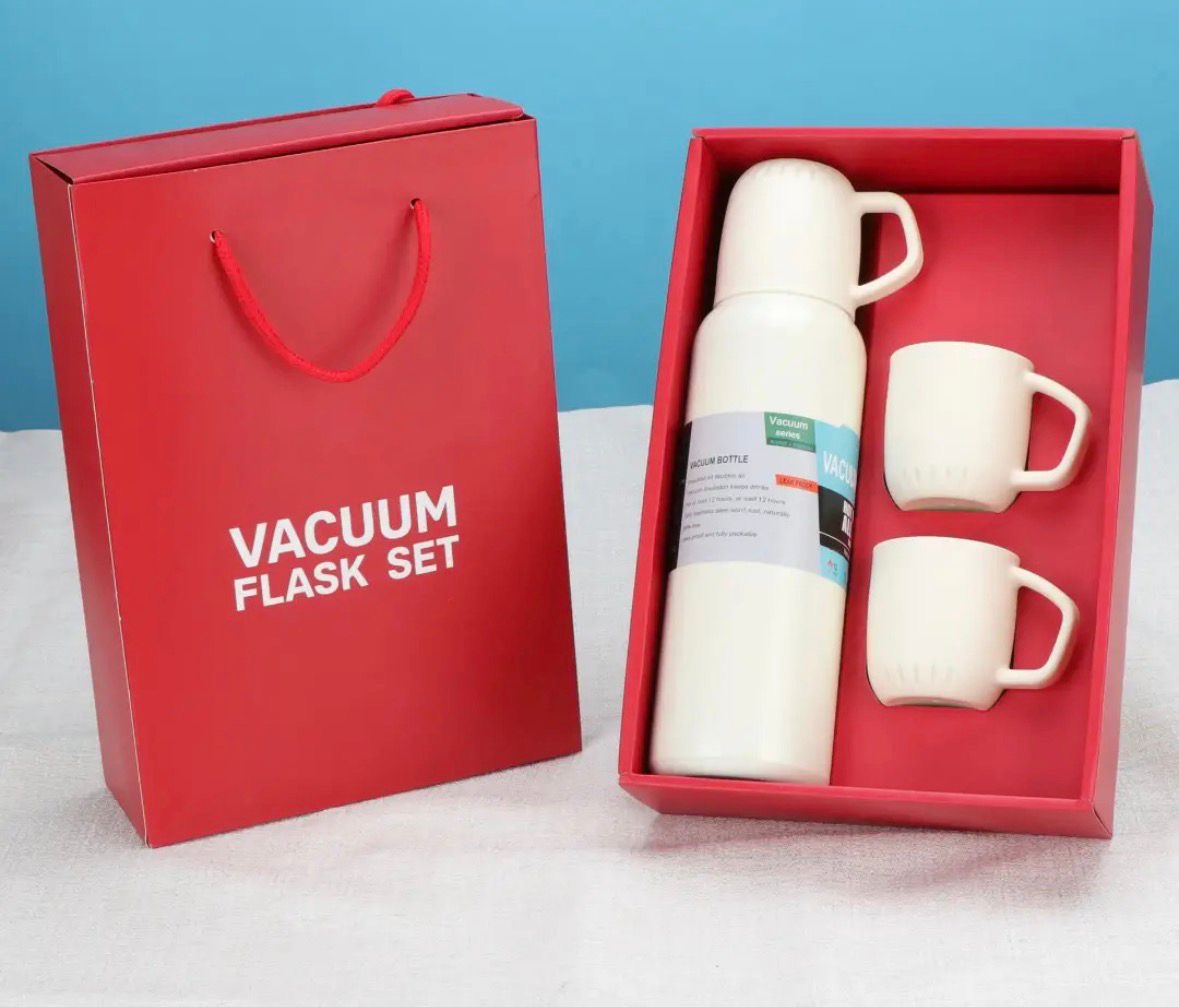SET DE TERMO DE 500 ML CON 3 TAZAS SF977