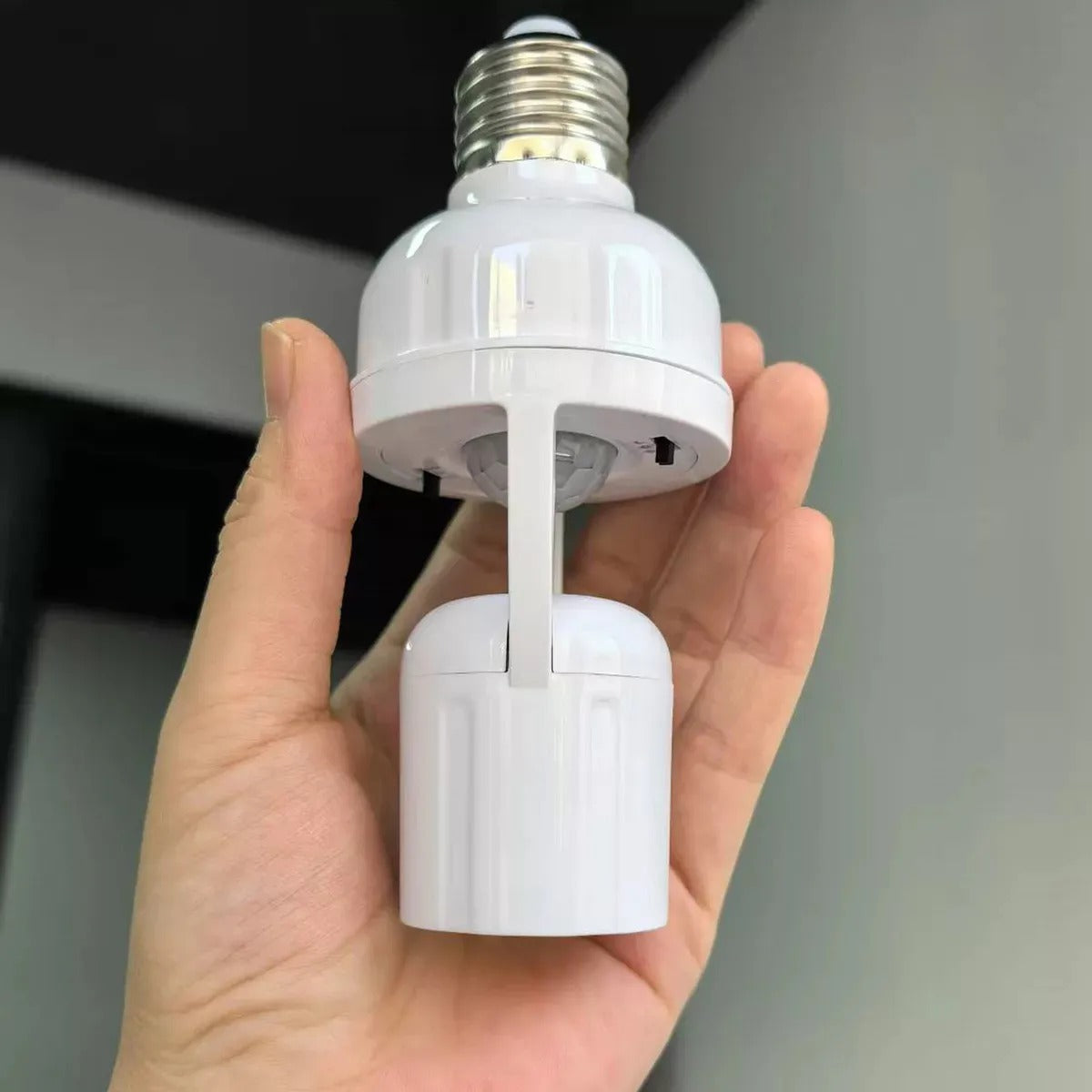 PORTÁLAMPARA CON SENSOR INFRAROJO YX-459B